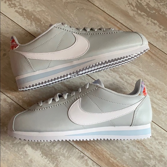 NWT Nike Cortez pure platinum floral - Picture 5 of 10